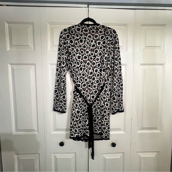 Diane von Furstenburg for Target DVF Wrap Sweater Top Tunic Dress Poppy Floral L - Picture 7 of 7